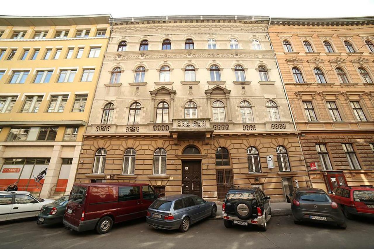 Bpr Oktogon Center Apartment Budapest Exterior photo